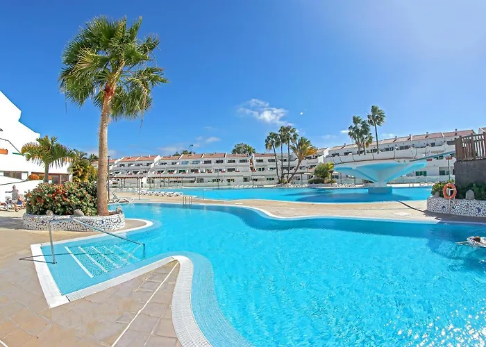 Tatil Evi 2 Bedroom Flat With Big Pools And Big Terrace Parque Don Jose, 313 *
