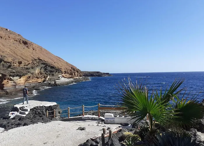 Tatil Evi 2 Bedroom Flat With Big Pools And Big Terrace Parque Don Jose, 313 *