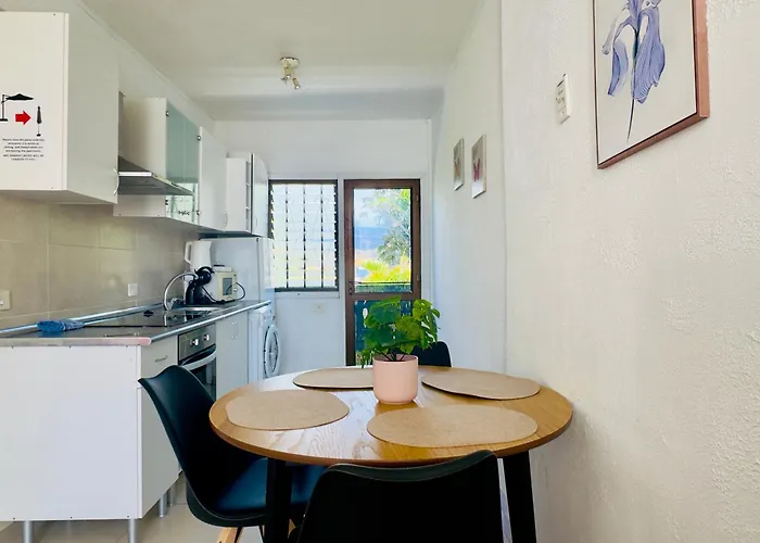 2 Bedroom Flat With Big Pools And Big Terrace Parque Don Jose, 313 Σπίτι διακοπών *