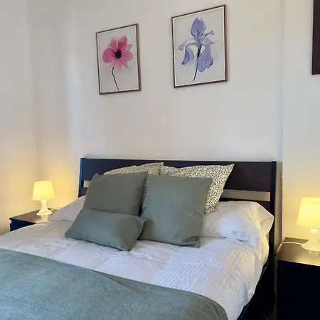 Hébergement de vacances 2 Bedroom Flat With Big Pools&big Terrace Parque Don José, 313 *