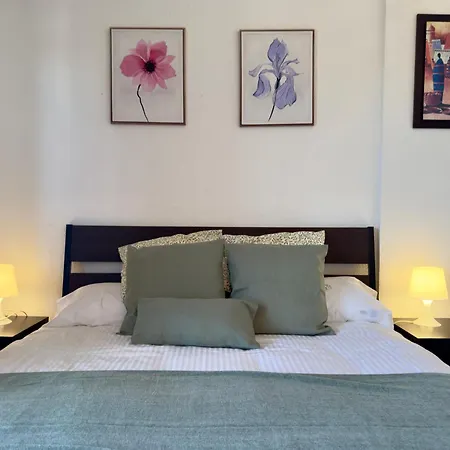 2 Bedroom Flat With Big Pools&big Terrace Parque Don José, 313 Сasa de vacaciones Costa del Silencio