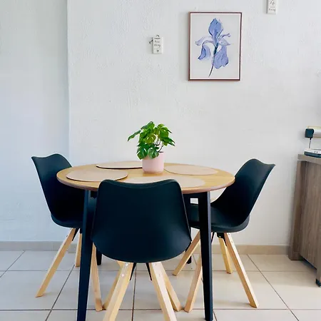 2 Bedroom Flat With Big Pools And Big Terrace Parque Don Jose, 313 Tatil Evi