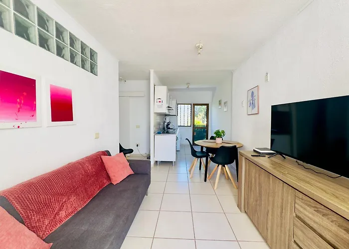 別荘 2 Bedroom Flat With Big Pools And Big Terrace Parque Don Jose, 313 コスタ・デル・シレンチオ